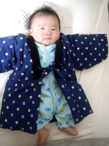 Kさまbabyちゃん（2か月半）　こどもはんてん　着用サイズ：90cm