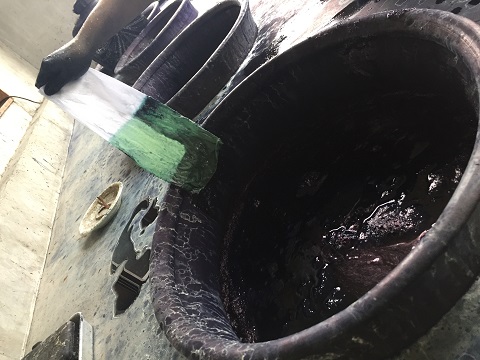 宝島染工さんの藍染喫茶
